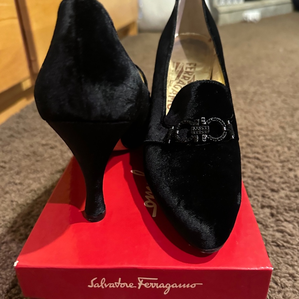 Black Velvet Ferragamo Pumps